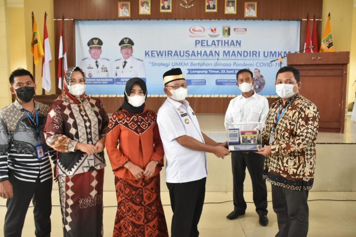 Guna Terwujudnya Pelaku UMKM yang Kreatif dan Inovatip Bupati Lamtim Buka Acara Pelatihan